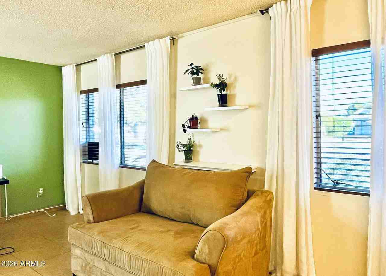 15408 N 23rd St - Photo 7 of 25