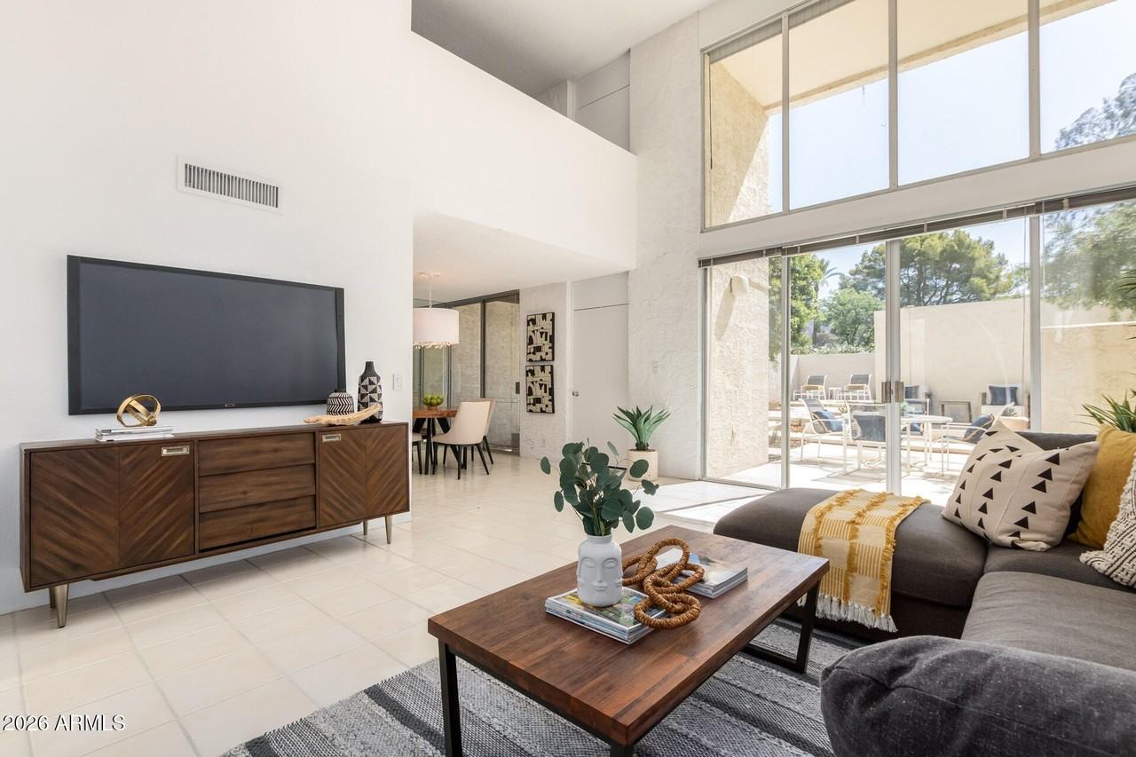 4656 N 40th St - Photo 6 of 28