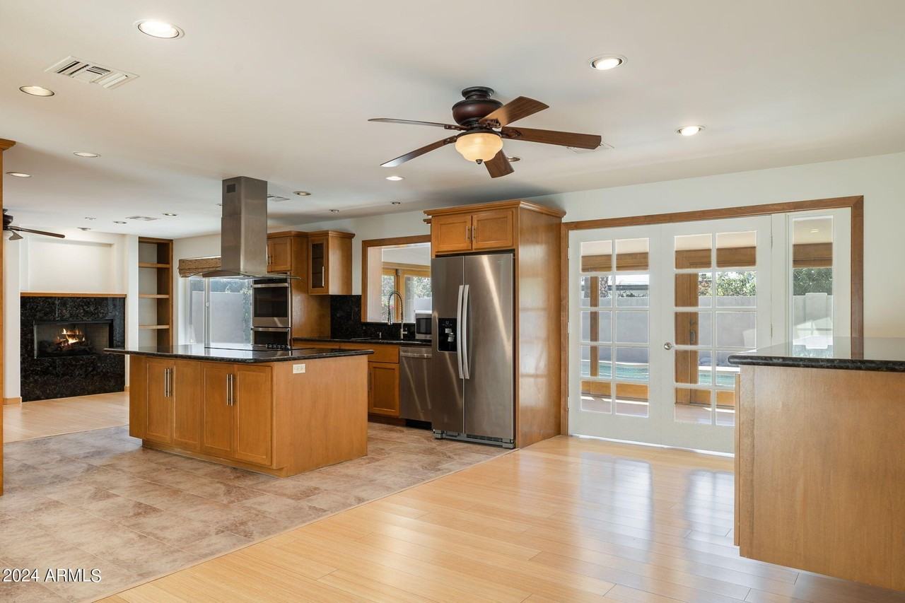 8643 E Sandalwood Dr - Photo 7 of 38