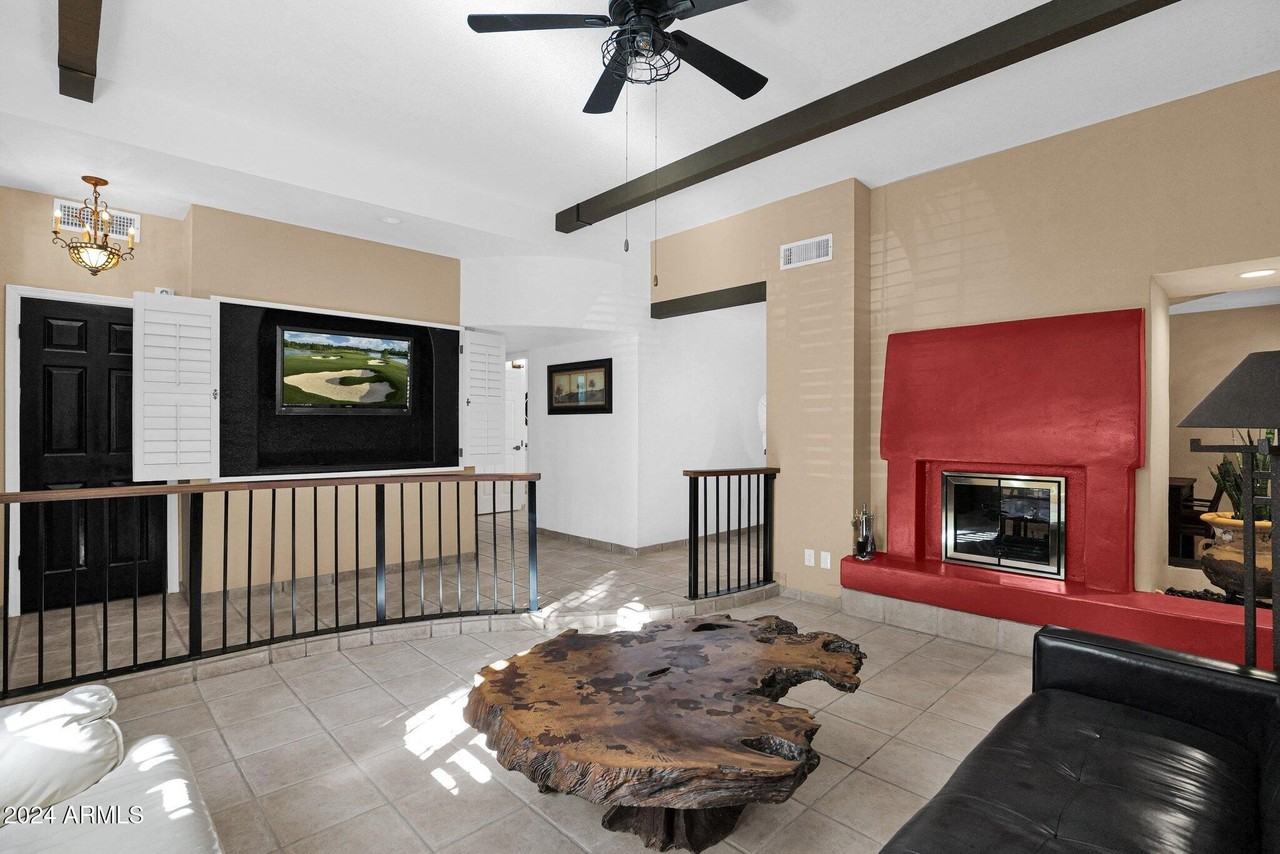 10460 E Fanfol Ln - Photo 6 of 41