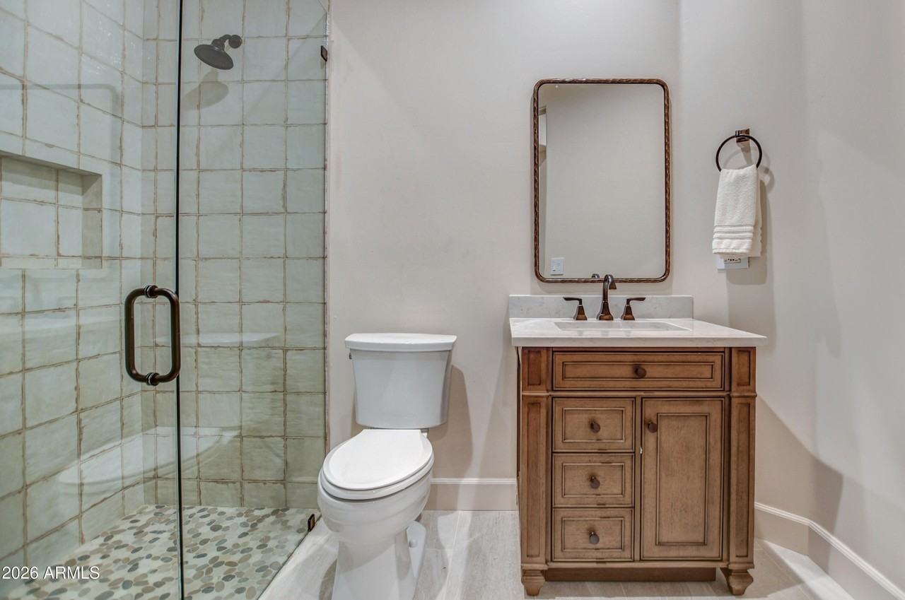 9671 E Monument Dr - Photo 5 of 50