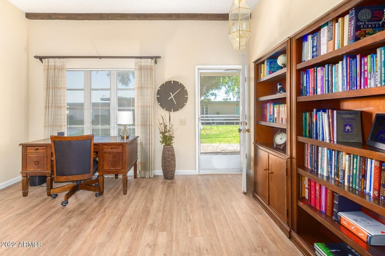 13227 N 99th Dr - Photo 3 of 50