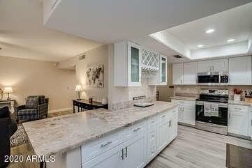 9609 E Cedarwood Dr - Photo 2 of 18