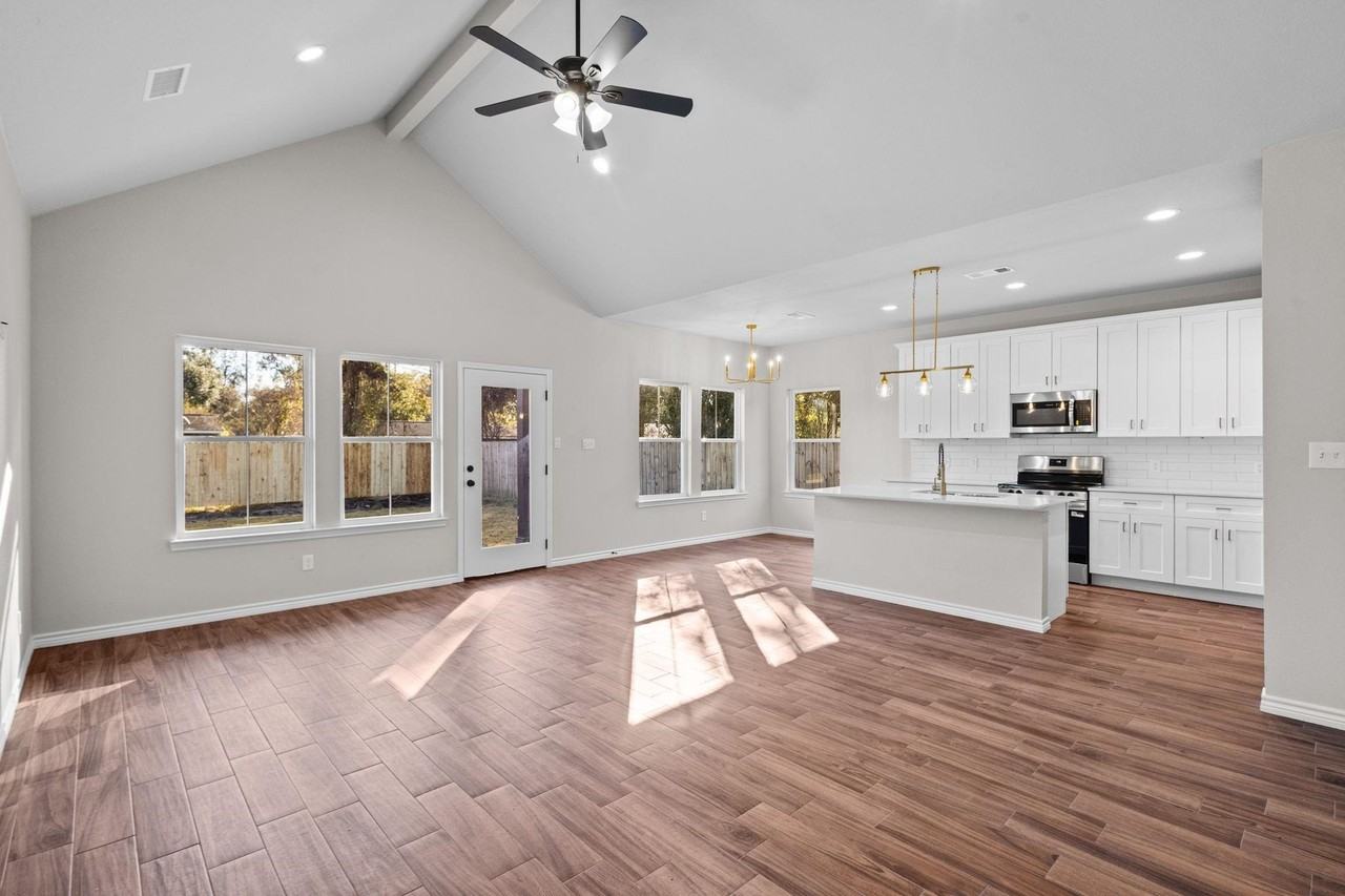 195 Teal Dr - Photo 4 of 22