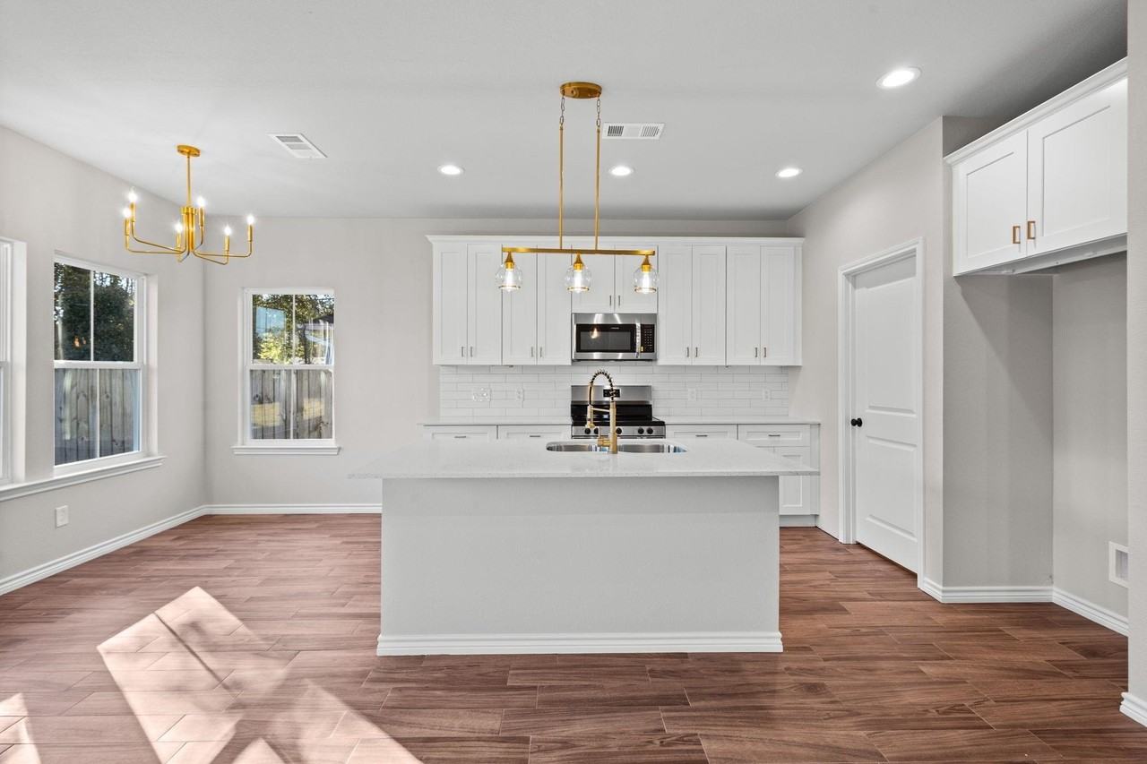 195 Teal Dr - Photo 7 of 22