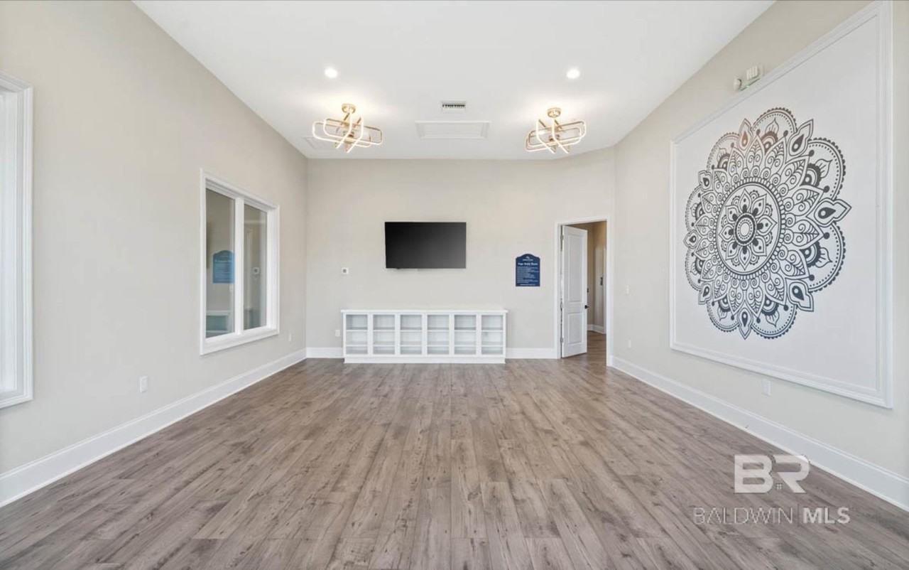 24641 Alamitos Trace Dr - Photo 2 of 29