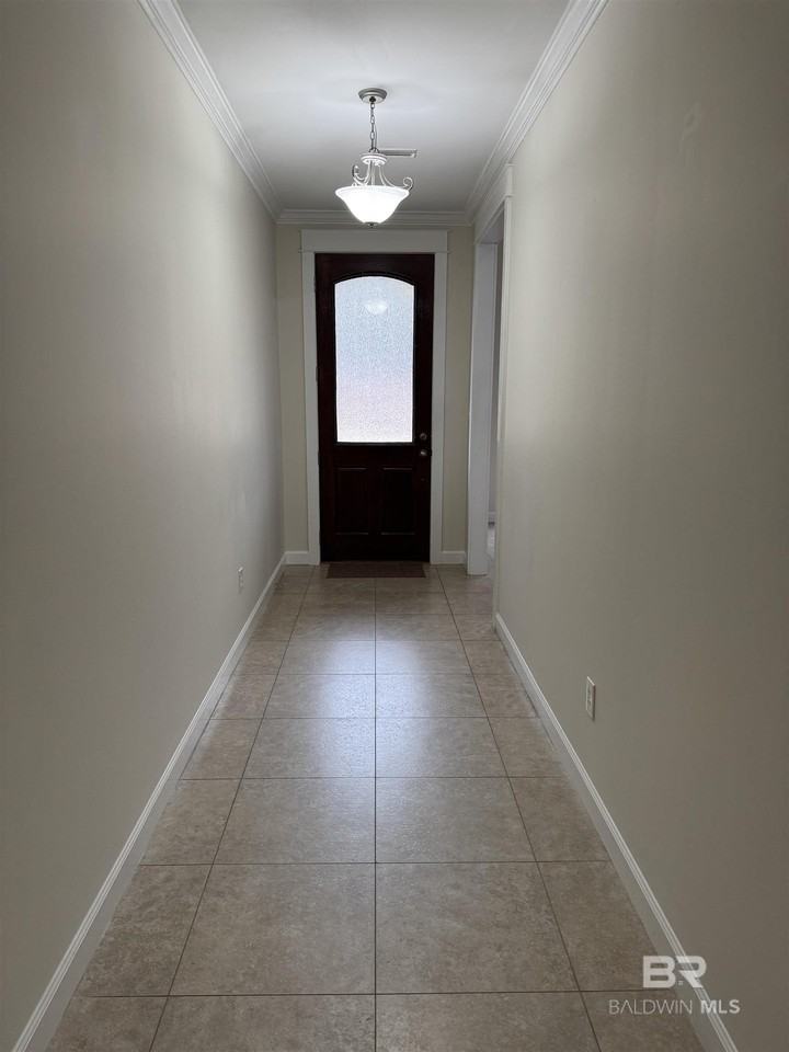 11966 Balsam Ct - Photo 2 of 13