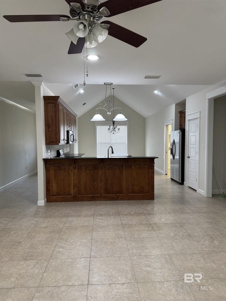 11966 Balsam Ct - Photo 5 of 13