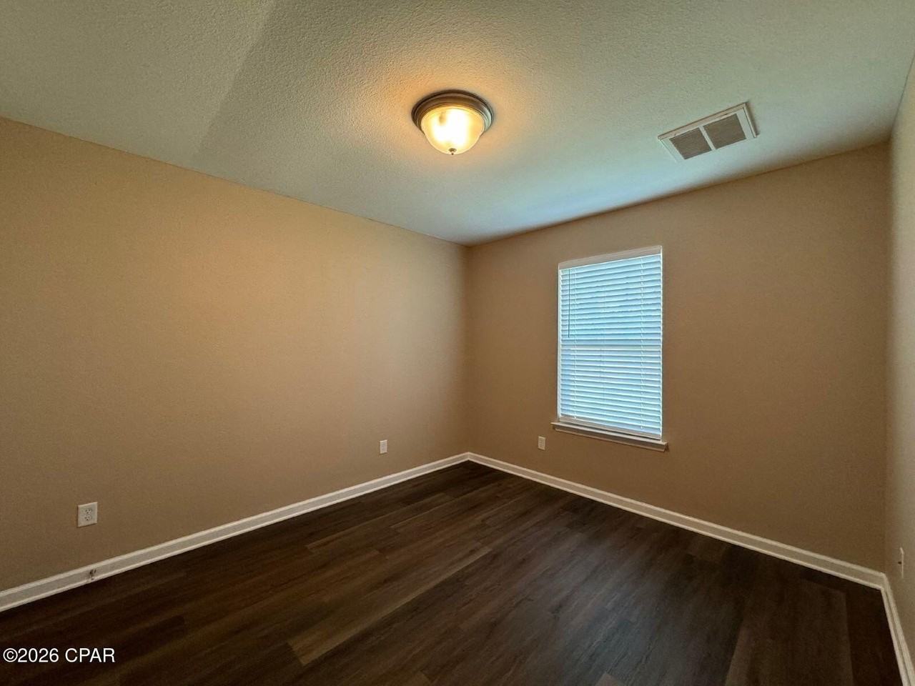 1808 Shanun Ct - Photo 4 of 22