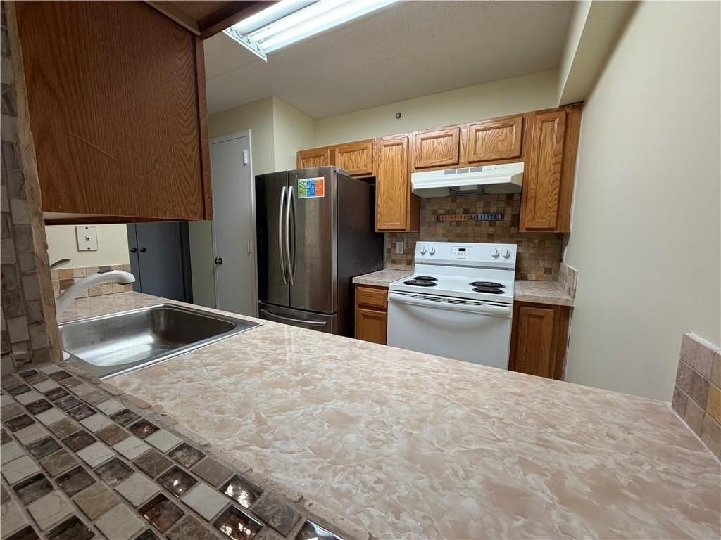 7914 Rockaway Beach Blvd #7C - Photo 6 of 16