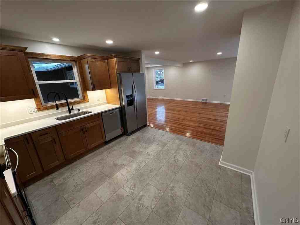 14 Forest Rd - Photo 3 of 13