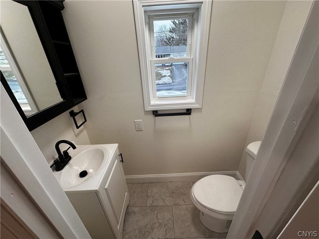 14 Forest Rd - Photo 5 of 13