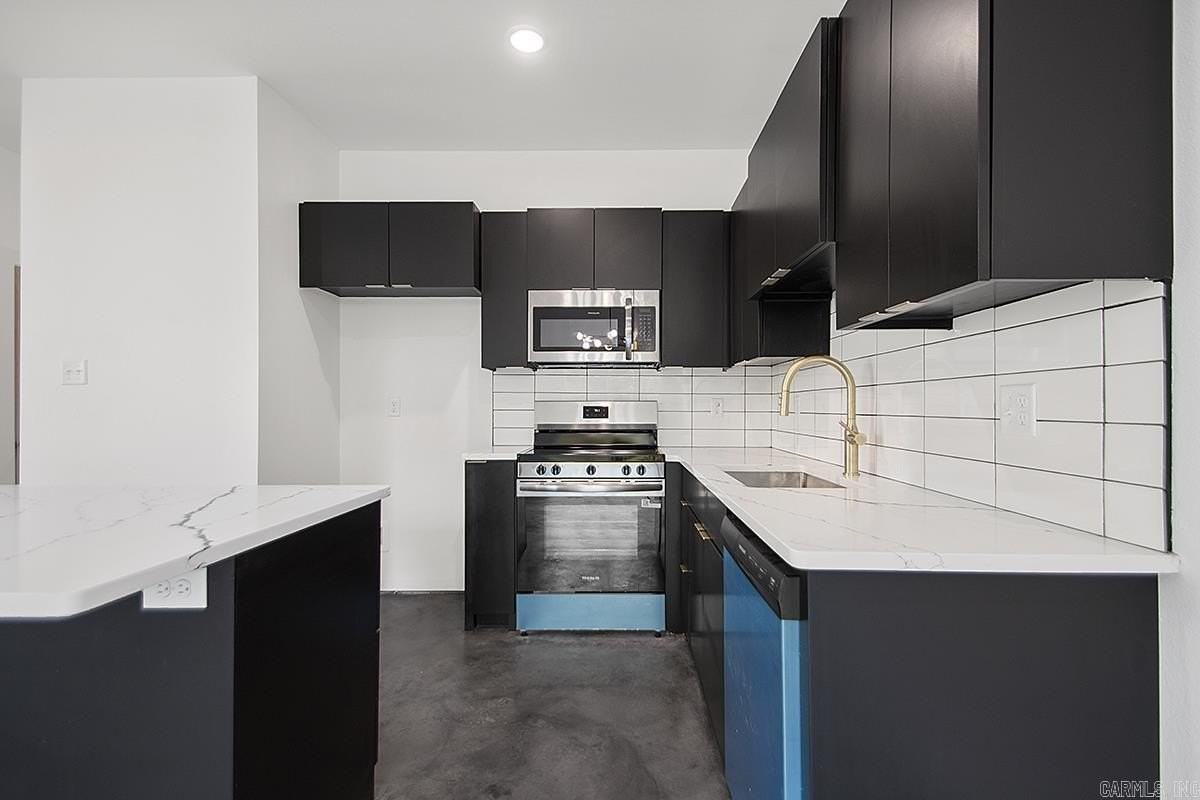 513 Algood St - Photo 2 of 19