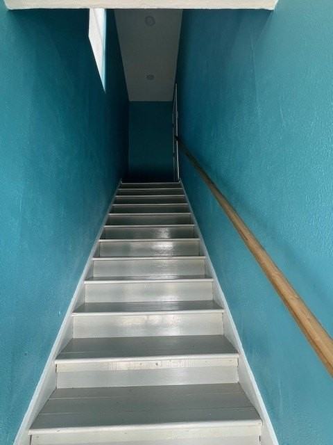 1628 18th St - Photo 2 of 12