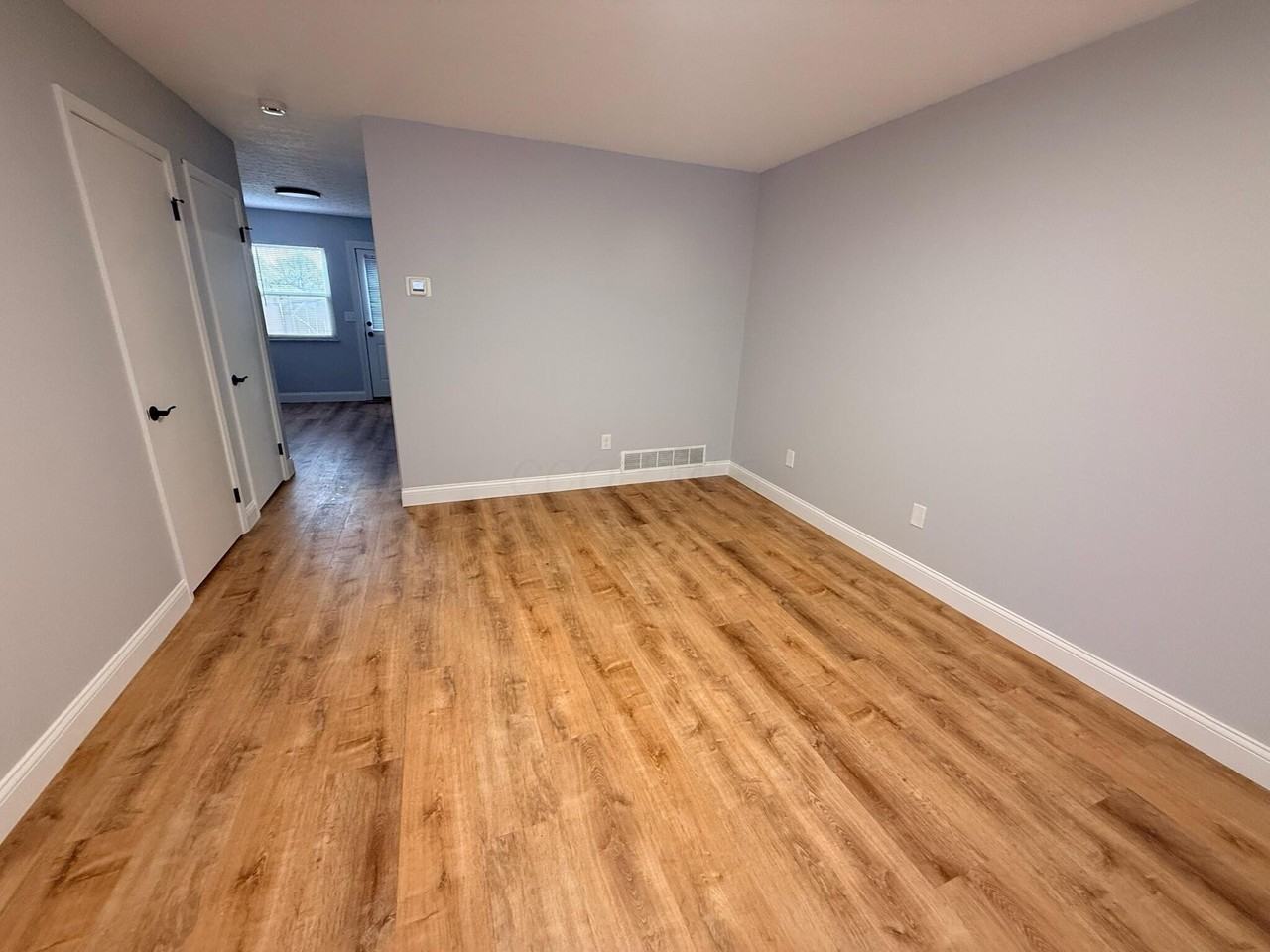 5317 Shiloh Dr - Photo 2 of 13