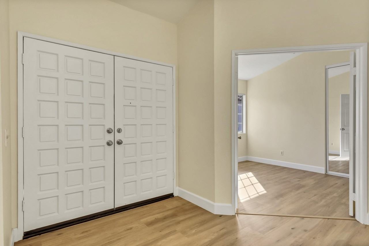 43852 Via Palma - Photo 5 of 31