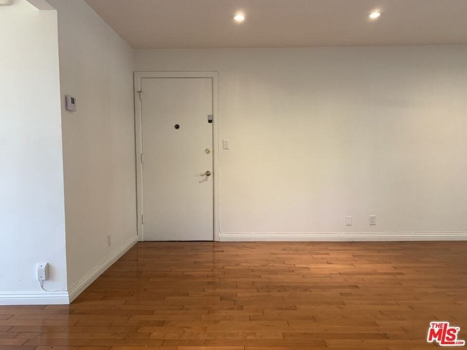 1219 N Crescent Heights Blvd Apt C - Photo 5 of 16