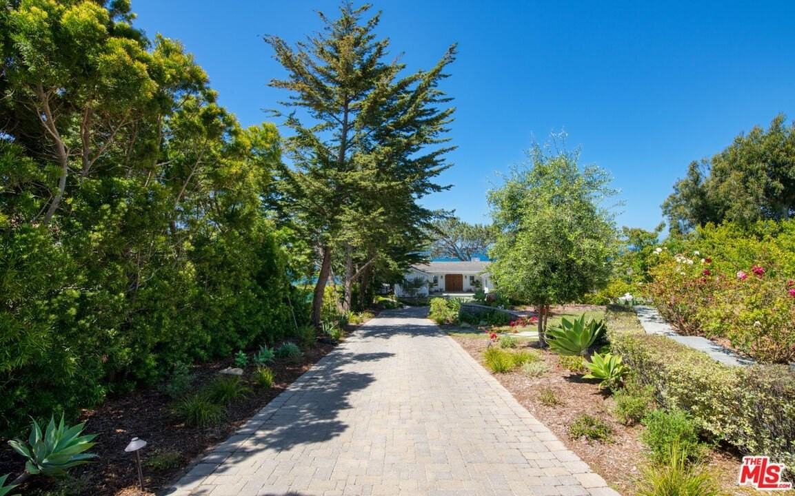 7157 Birdview Ave - Photo 3 of 49