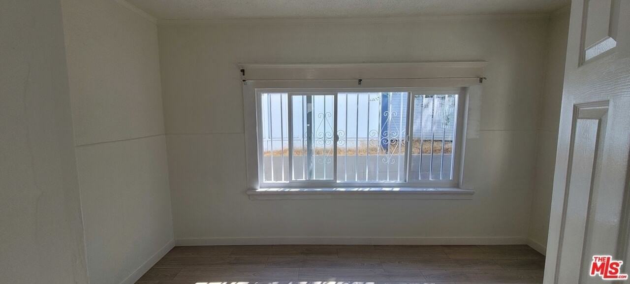 1240 S Lucerne Blvd - Photo 6 of 10