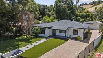 featured image of 4825 San Feliciano Dr