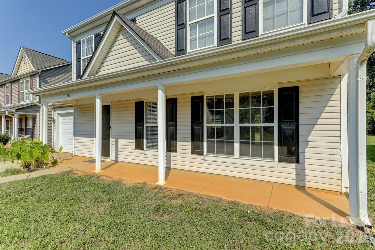 524 Stillgreen Ln - Photo 5 of 48