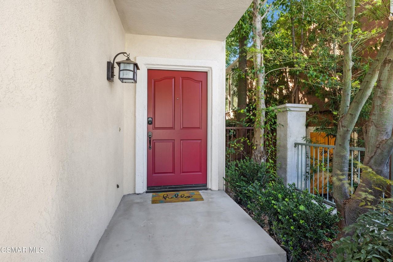 3881 Timberridge Rd - Photo 2 of 28