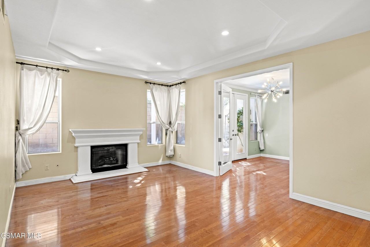 3881 Timberridge Rd - Photo 5 of 28