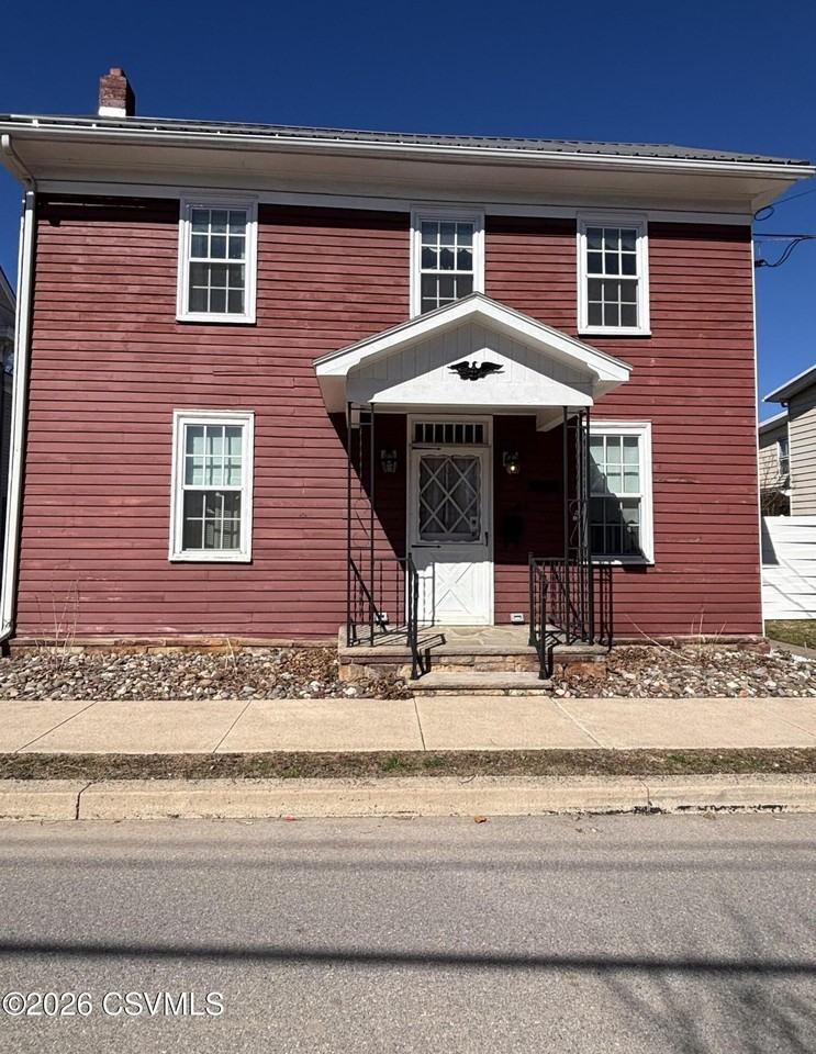 225 W 3rd St - Photo 2 of 21