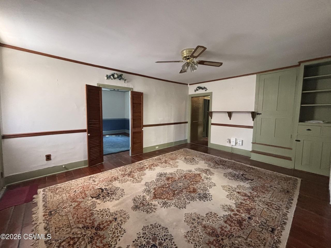 225 W 3rd St - Photo 5 of 21