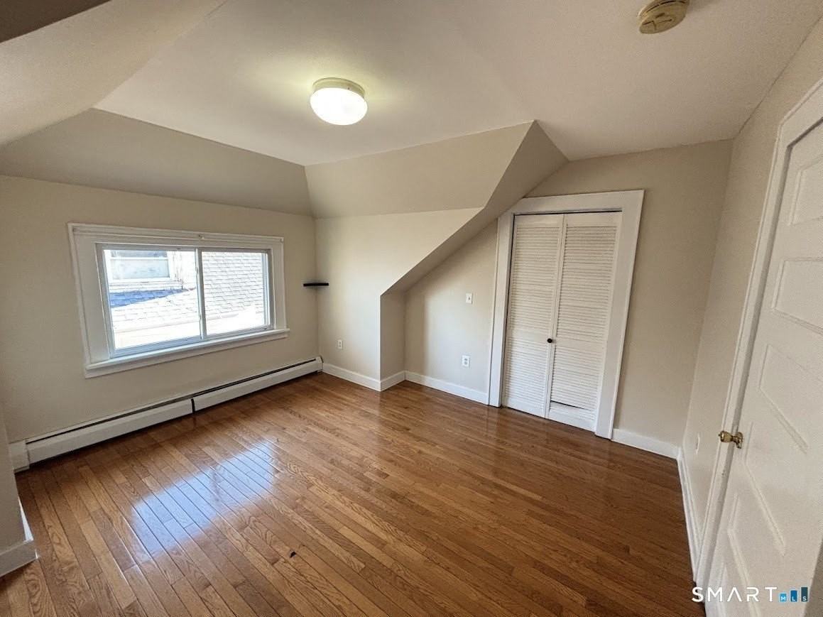 358 Park Ave 3rd Fl - Photo 7 of 14