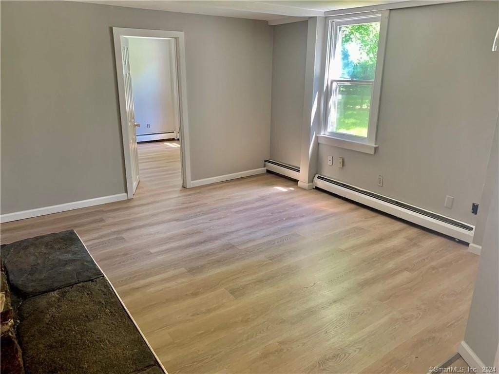 551 N Main St Apt 1r - Photo 3 of 12