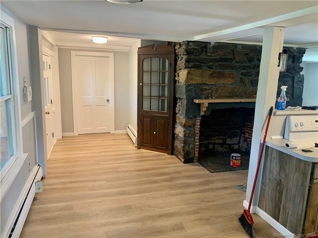 551 N Main St Apt 1r - Photo 4 of 12