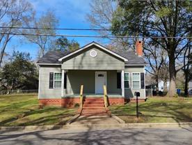 204 W Park Ave - Photo 1 of 1