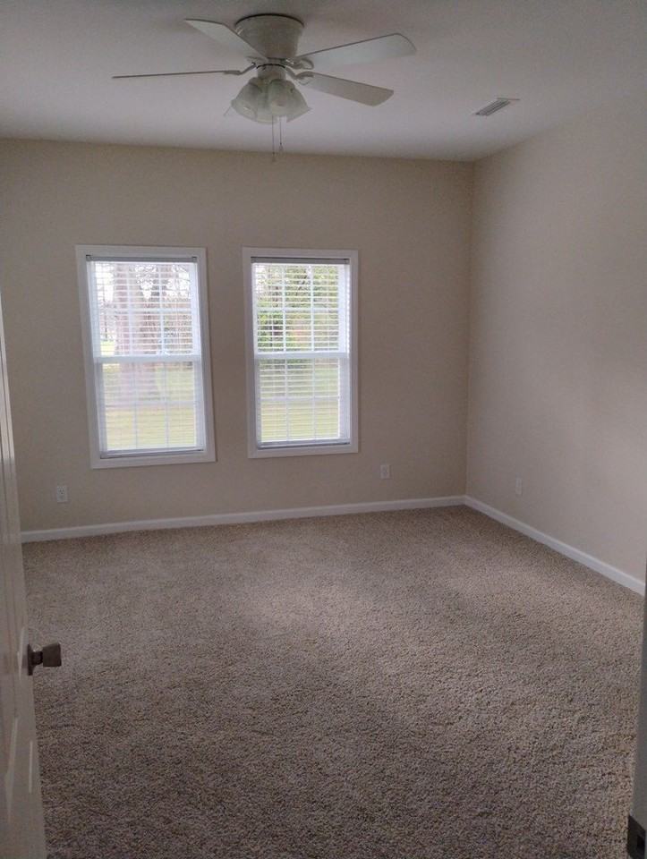 204 W Park Ave - Photo 6 of 8