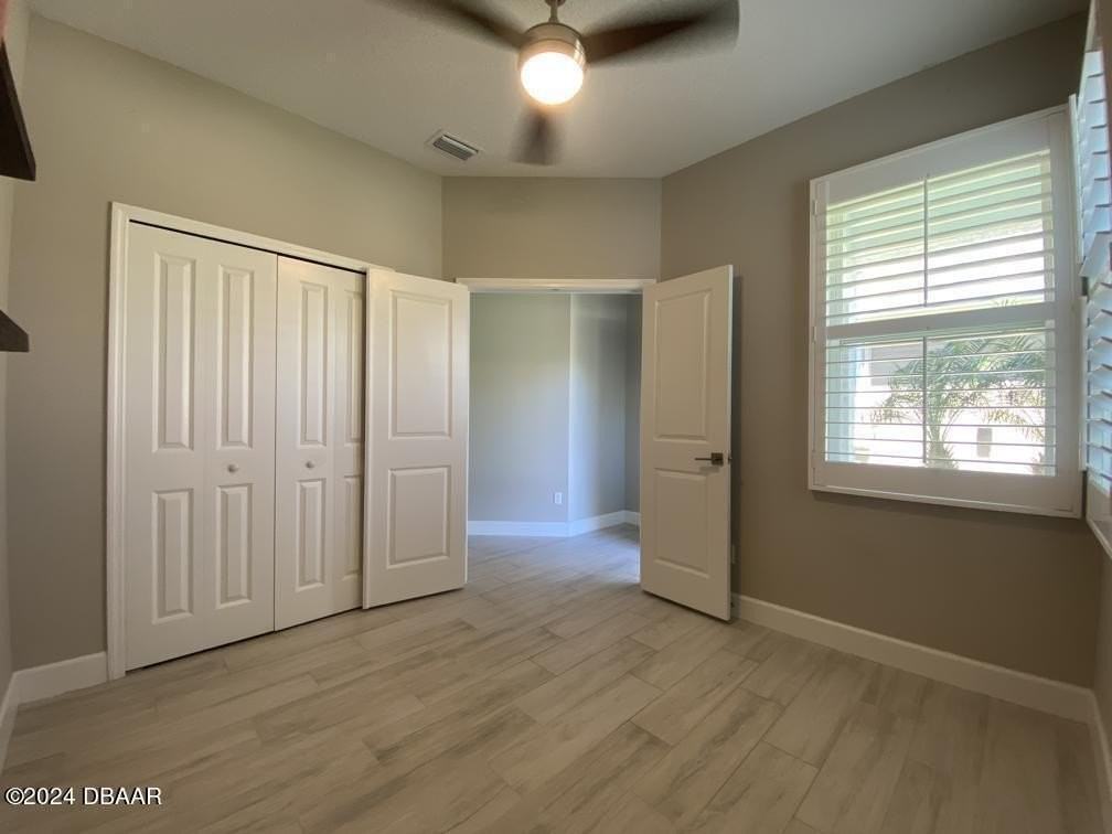 272 Catriona Dr - Photo 5 of 24