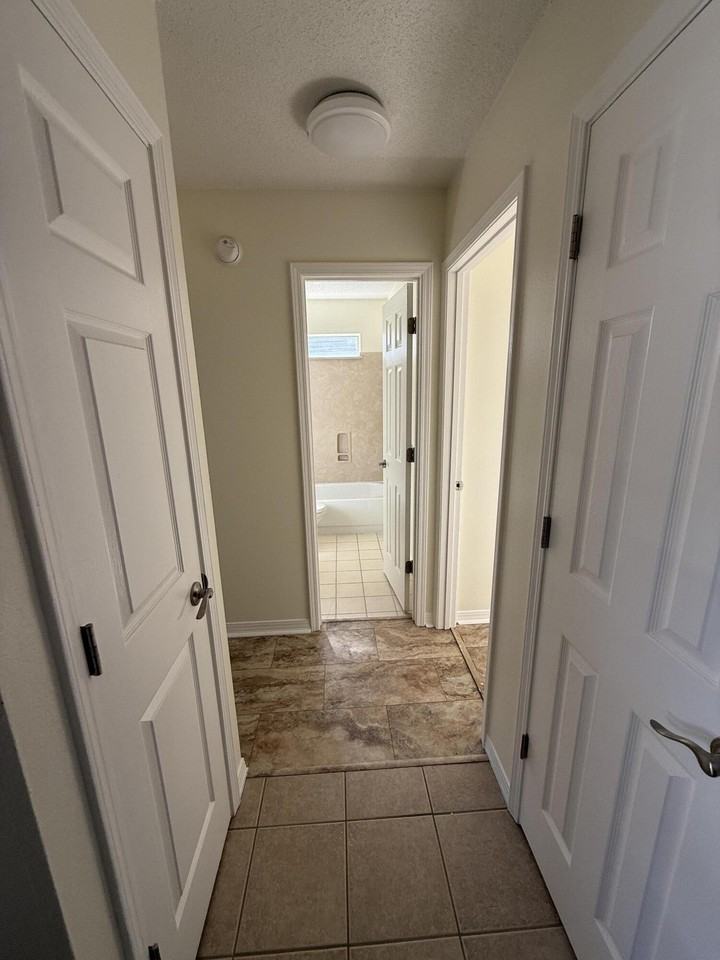 99 Opp Blvd Ne - Photo 2 of 31