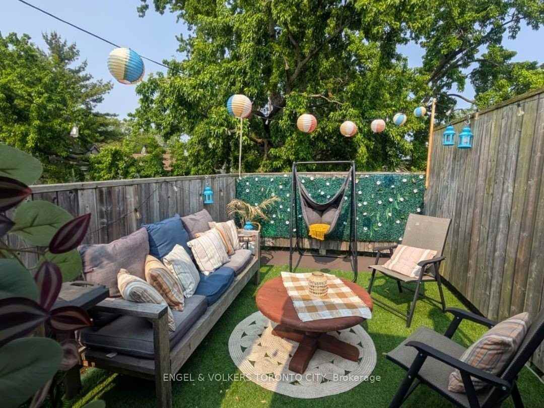 591 Pape Ave - Photo 3 of 16