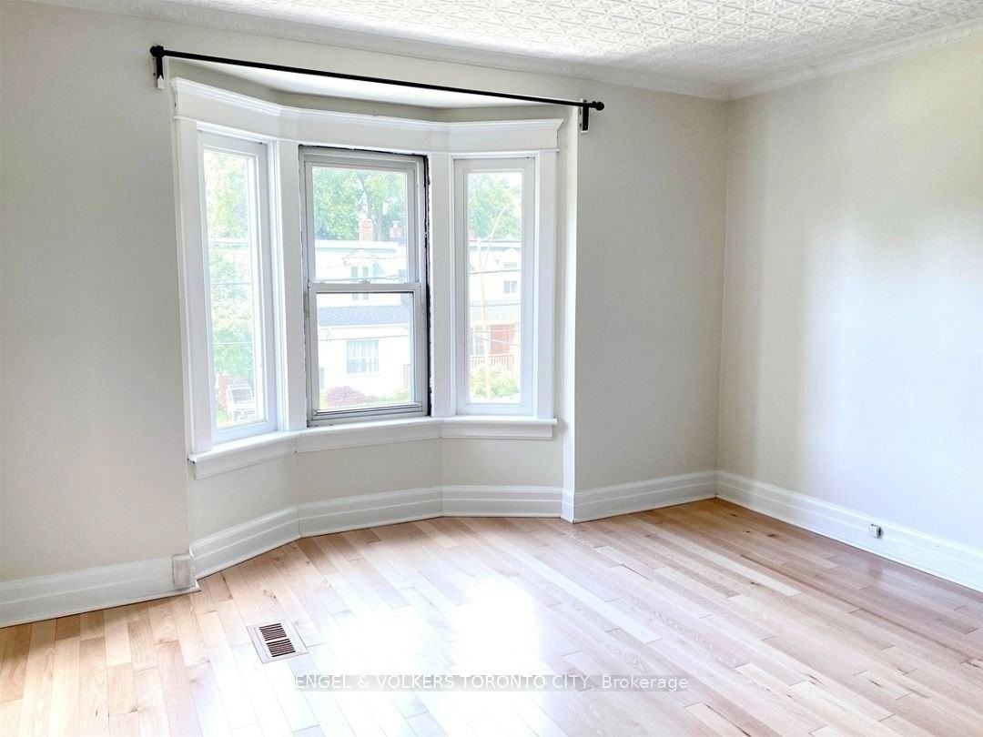 591 Pape Ave - Photo 5 of 16