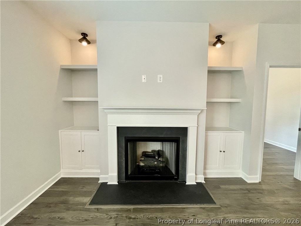 1108 Mayfern Dr - Photo 3 of 27