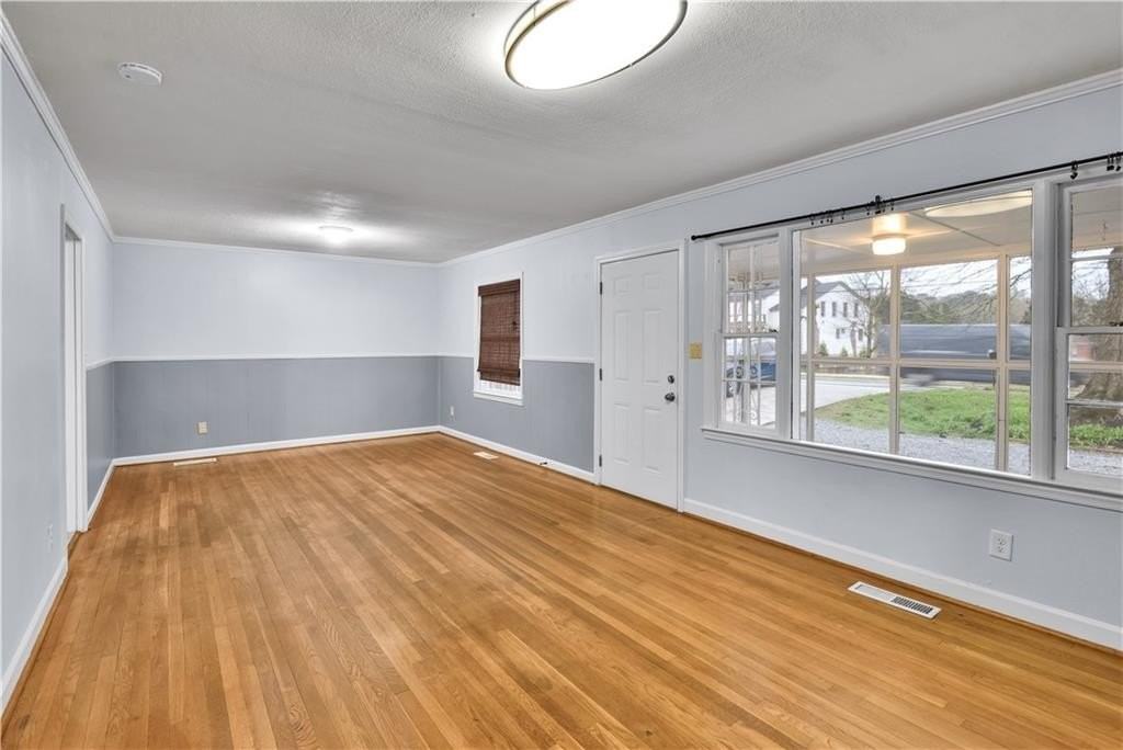 5026 Chamblee Tucker Rd - Photo 3 of 39