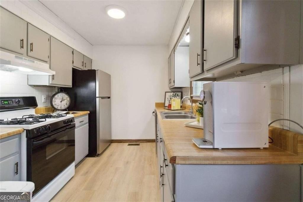 3040 Land Rd - Photo 6 of 19