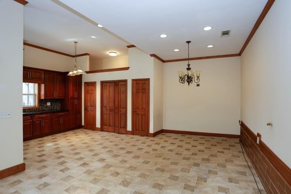 3602 Jones Mill Rd - Photo 7 of 50