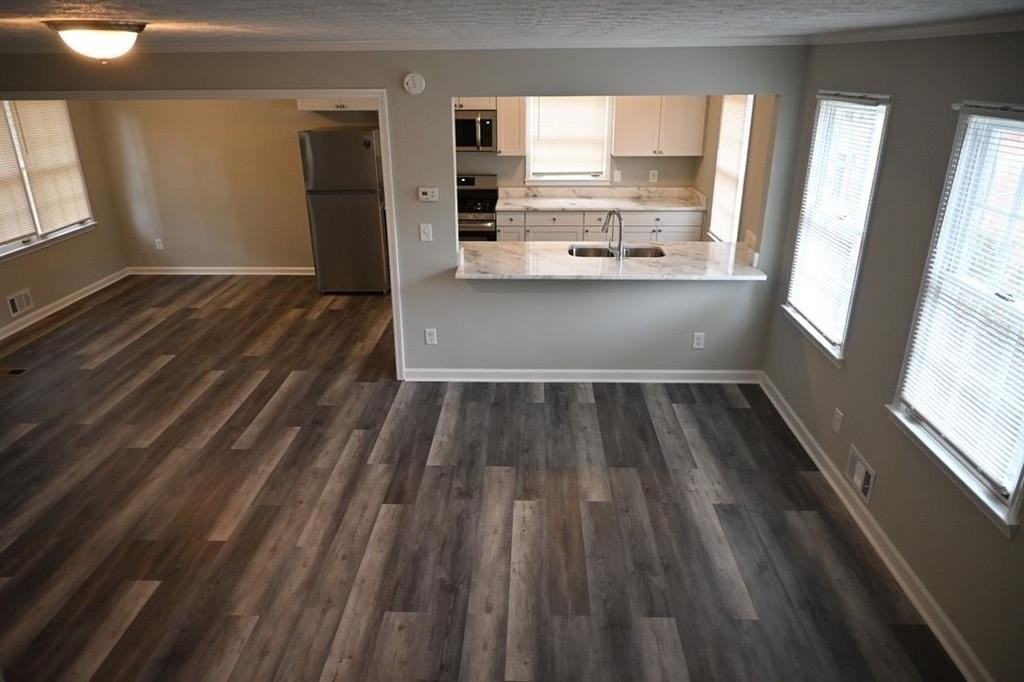 3990 Highway 92 - Photo 4 of 26