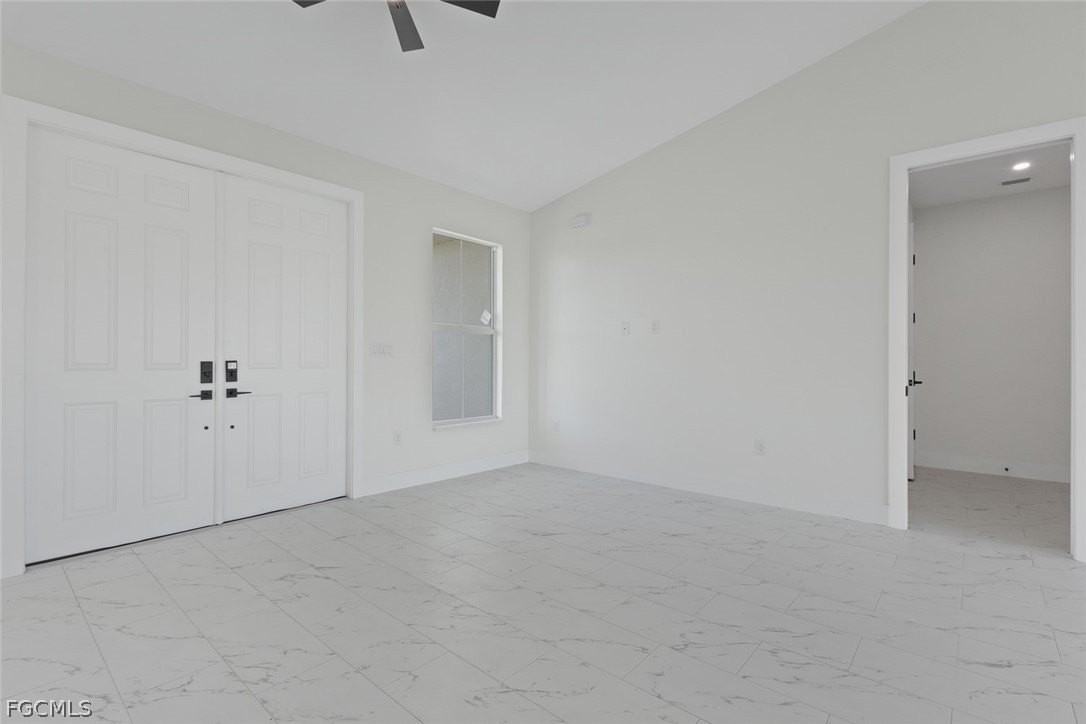 4306 Nw 35th St - Photo 6 of 26