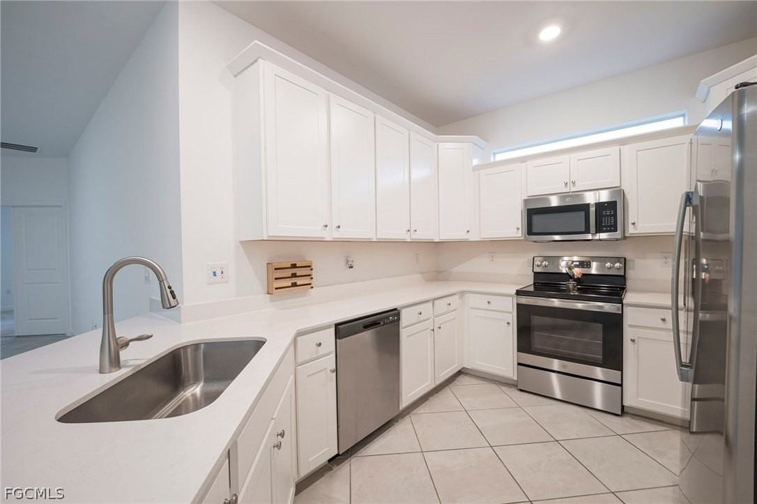 9083 Leatherwood Loop - Photo 7 of 29