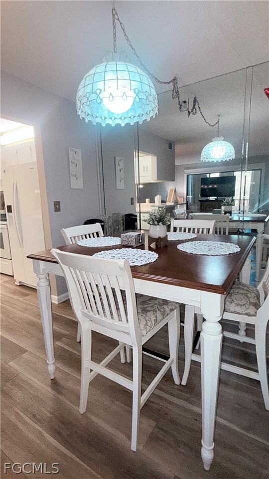 9540 Green Cypress Ln Apt 11 - Photo 7 of 47