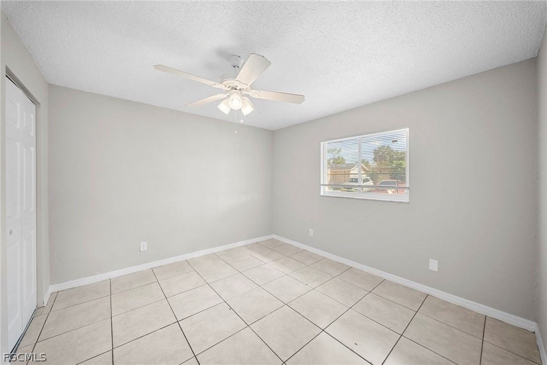 5539 10th Ave - Photo 6 of 11