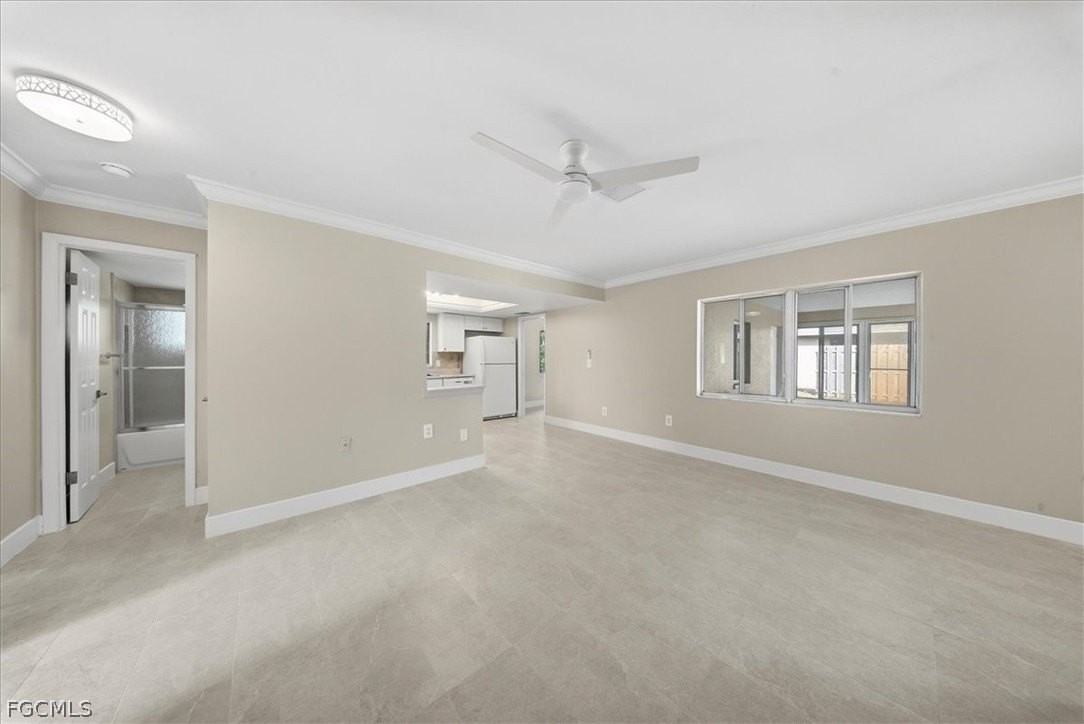 5824 Algiers St - Photo 7 of 20