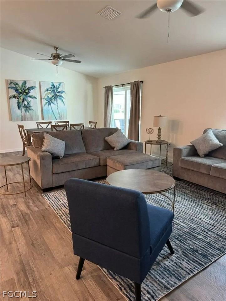 1618 Nw 5th Pl - Photo 3 of 16