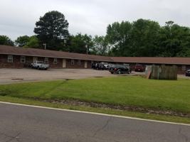 featured image of 915 N Harmony Rd